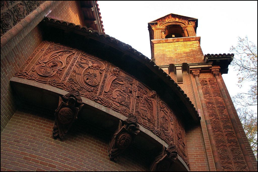 Art Nouveau Watts Chapel